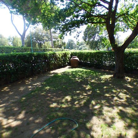 Villetta Anna Tirrenia Bagian luar foto