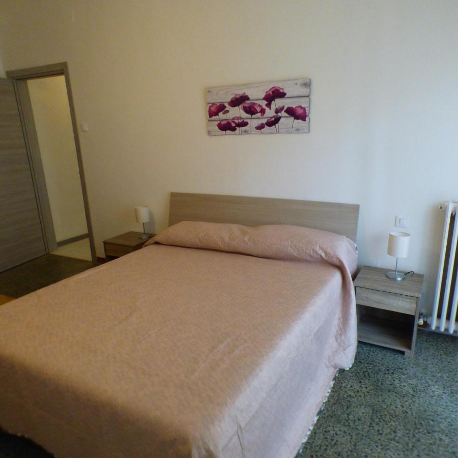 Villetta Anna Tirrenia Bagian luar foto